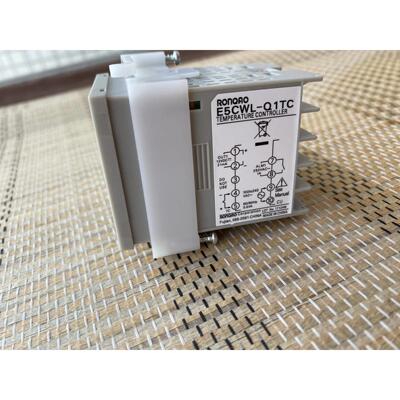 吹膜机、能制袋机、烘箱、烘干机、E5C控WL-Q1TC 数显智温器