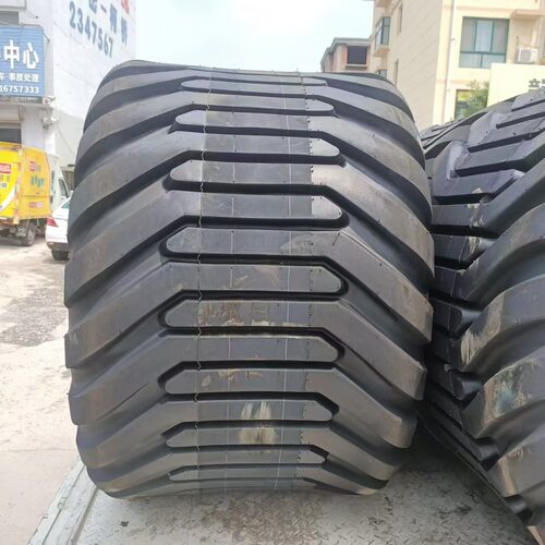 真空胎710/45R22.5  710/45R22.5 运粮机轮胎出口