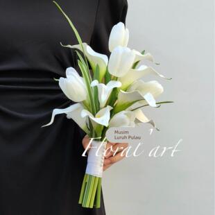 小清新白绿色马蹄莲郁金香彷真手捧花结婚订婚领证照相馆拍照道具