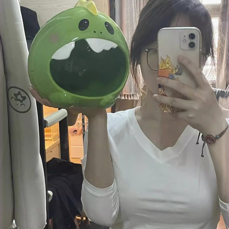 江蘇刺博士寵物用品倉(cāng)鼠綠怪獸陶瓷窩刺猬N松鼠窩龍貓夏天陶瓷窩