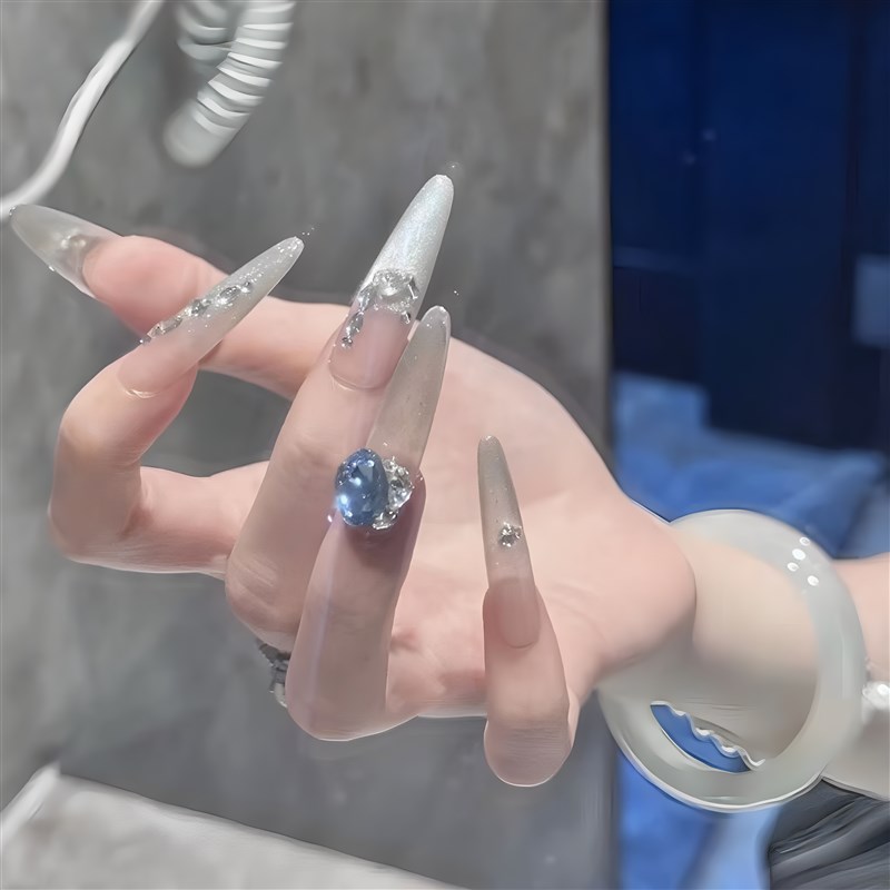 速发纯手工穿戴甲爆闪猫眼气质纯欲美甲渐变冰透裸色贴片显白美甲