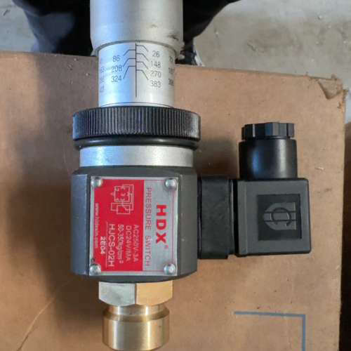 台湾HDX海德信 HJCS-02H一个，实物拍摄，不价格议价