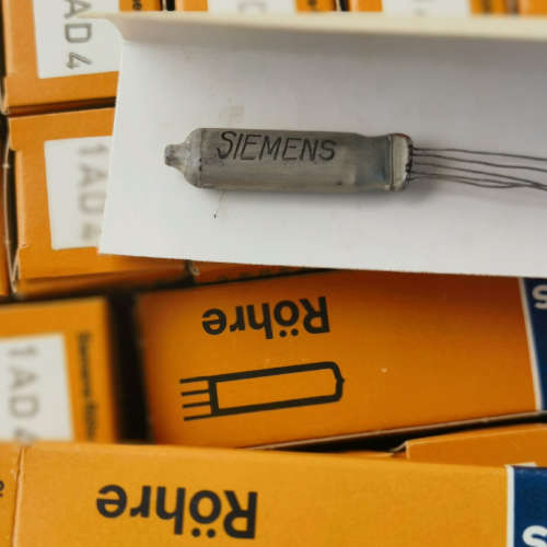 全新原包装美国微型电子管1AD4 1AD5 5678议价