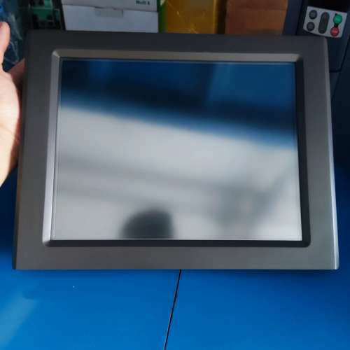 昆仑通态 TPC1261Hii  成色不错 包好 要的直拍议价