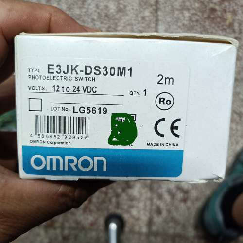 欧姆原装光电开关E3JK-DS30M1   2M工程剩余一个议价