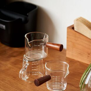 肆月日式玻璃小奶盅带把木柄小奶罐迷你刻度倒奶杯咖啡量杯尖嘴杯