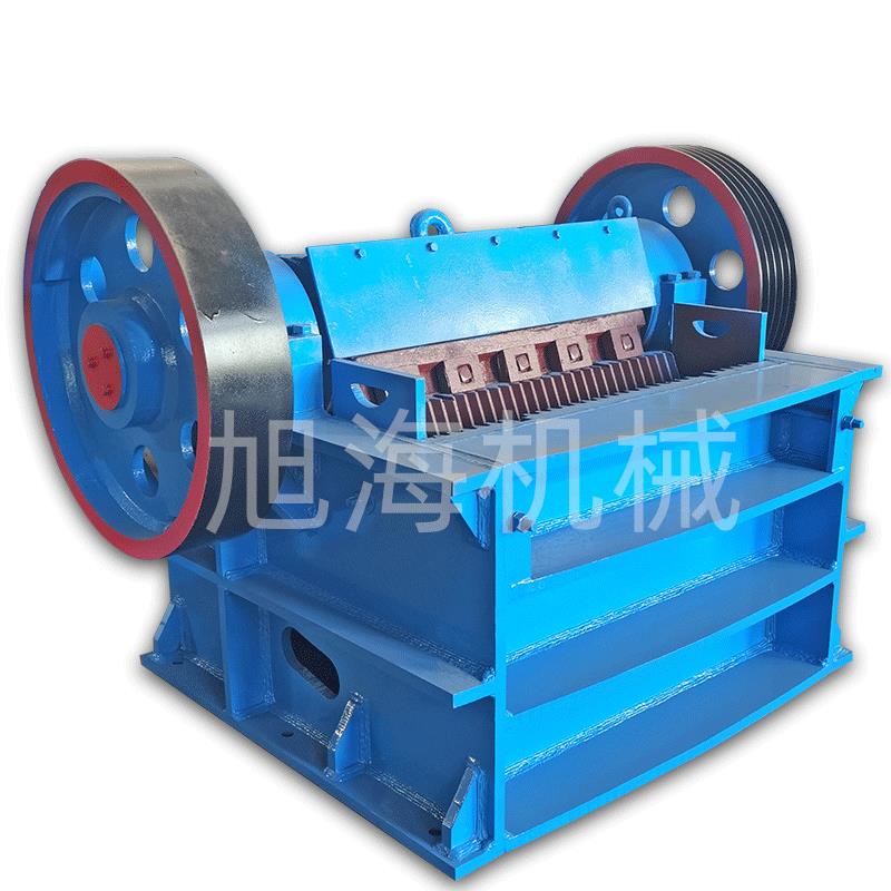 柴油驱动式颚式碎石机石料线移动破石机颚式牙板磕石碎石子破石机