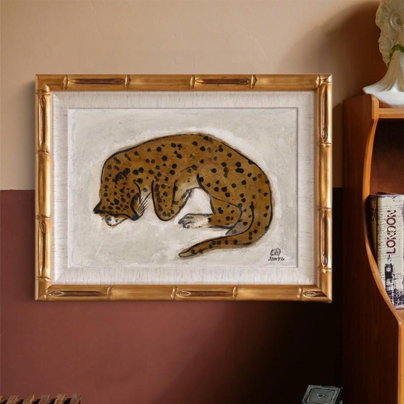 法式小众艺术复古客厅装饰画北欧餐厅玄关壁画常玉动物挂画金钱豹图片