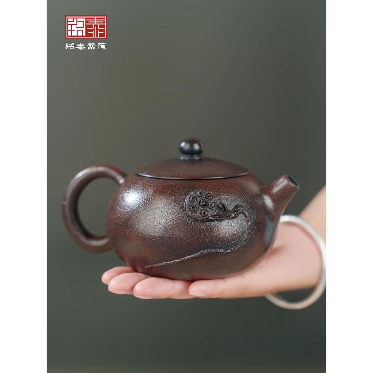 云南建水紫陶壶泡茶家用单壶黑陶堆雕西施壶中式浮雕陶瓷茶具高端