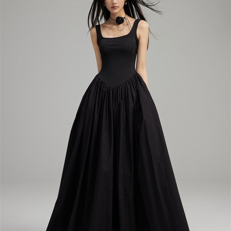 GVCJ高个子加长版黑色白色小众C高级气质简单大方夏季吊带连衣裙