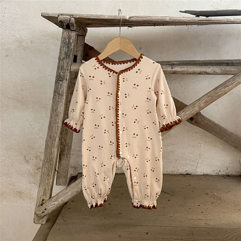 春秋季新生婴幼儿连身衣长袖连体衣服小月龄卫衣女童宝宝长裤爬服