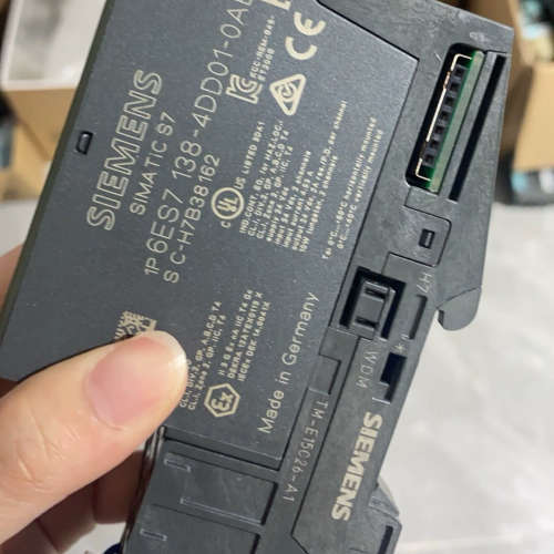 议价6ES7138-4DD01-0AB0模块，实物图，成色