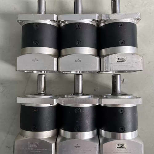 LEAD行星减速机PF60L1-3-P2-S2-14-30-议价