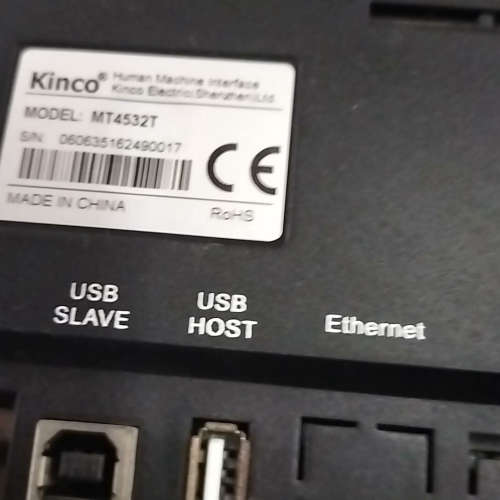 触摸屏MT4532T，实物拍摄的，新旧如图所示，型号图片议价