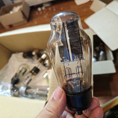 英国发霉屏cossor 53KU/CV378电子管  直代升议价