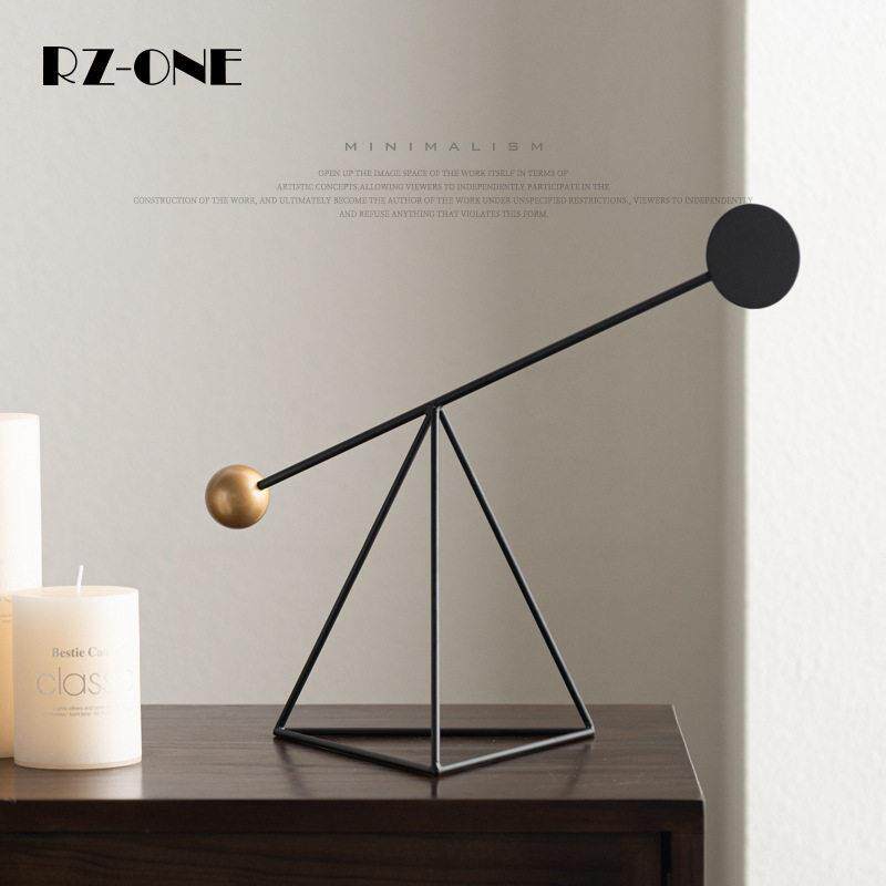 Rzone 现代轻奢平衡杆黑色几何抽象铁艺摆件玄关样板房客厅装饰品