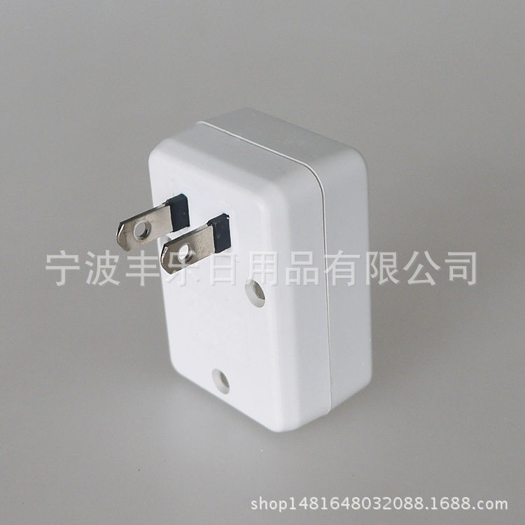 单孔带开关转换插 出国旅游转换插头 转换插头批发