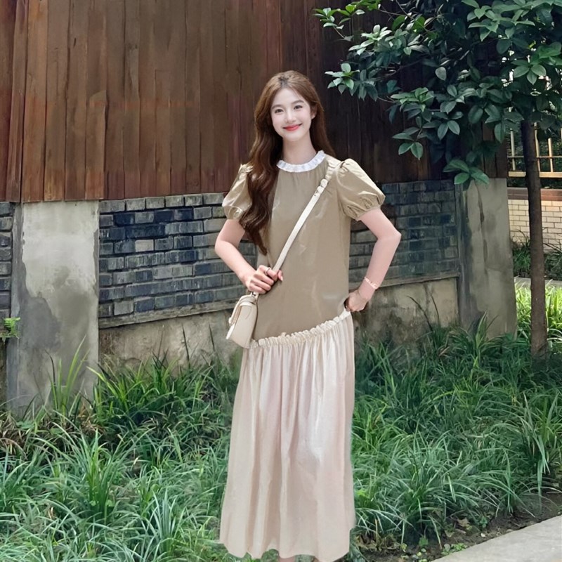法式设计感木耳边拼接连衣裙女夏季新款绝美漂亮泡泡袖撞色A字裙