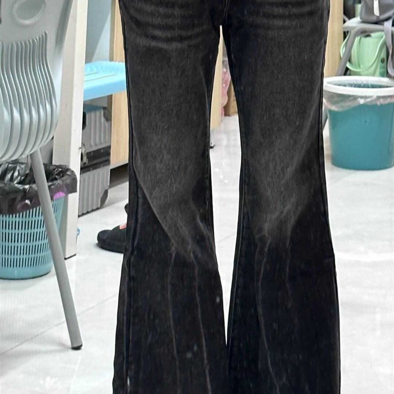 夏季新款2-300斤胖mm大码高腰微喇牛仔裤女梨形宽松遮肉阔腿长裤