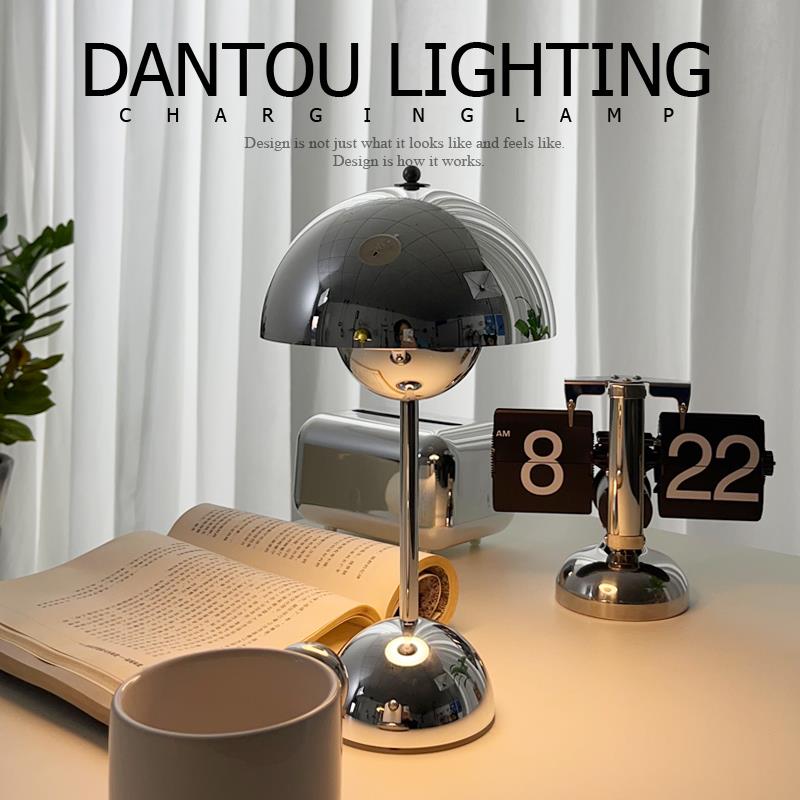 丹麦设计师款无线充电便捷 VP9花苞床头书房USB书桌阅读装饰台灯