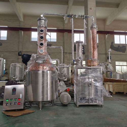 150升负压蒸馏酿酒设备 金酒酿酒设备 紫铜铜蒸馏器
