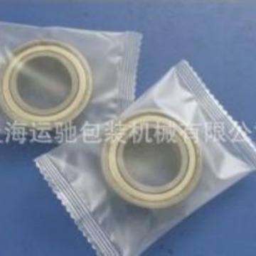 五金及轴承包装机 配件包装机 枕式包装机　有工作视频