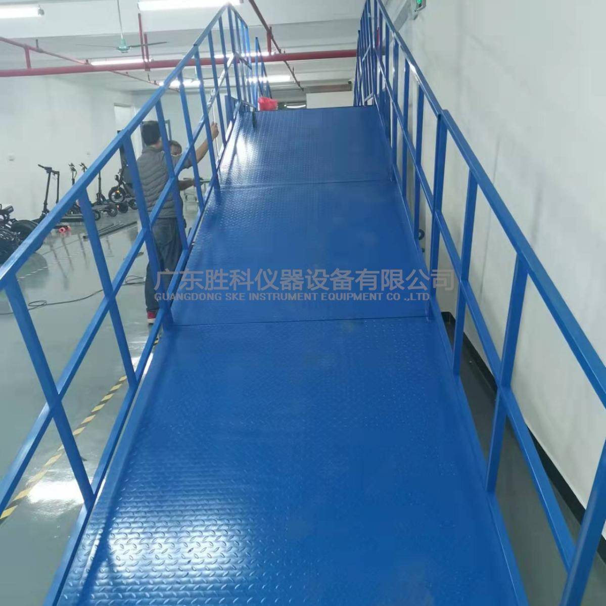电动自行车爬坡台自行车爬坡台滑板车爬坡台电动车爬坡台