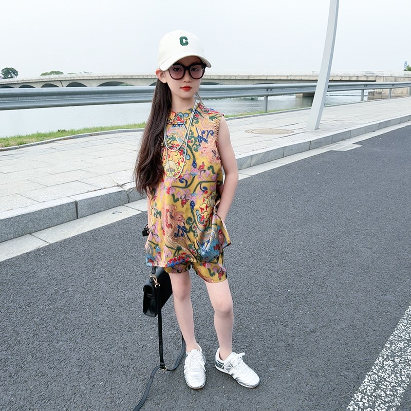 女童国风套装2025新款夏装大儿童古风旗袍无袖上衣短裤夏季两件套