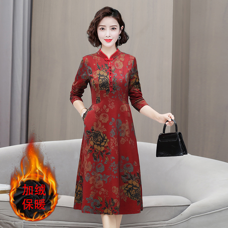 改良旗袍加绒连衣裙女妈妈秋冬款长袖复古加厚保暖高档Z显瘦中长