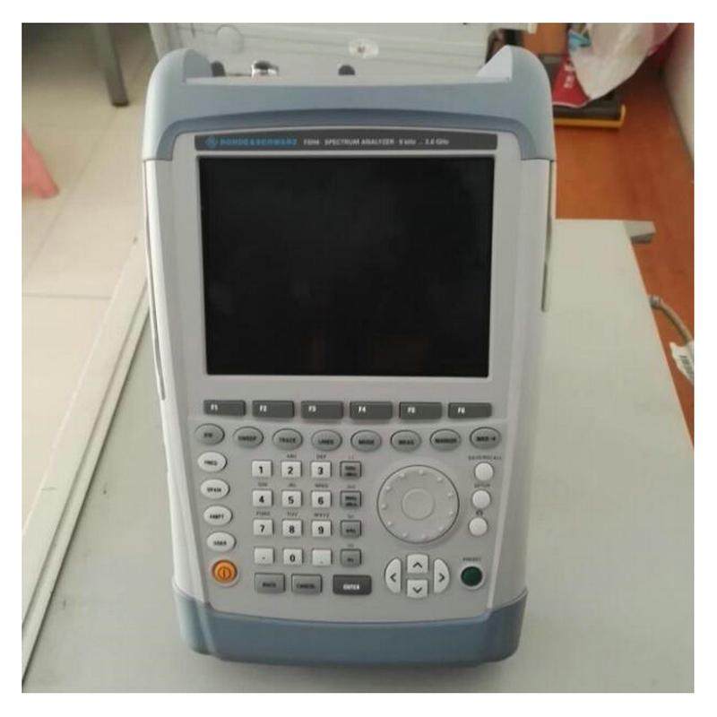FSH8手持式频谱分析仪 100KHz-8GHz频谱仪