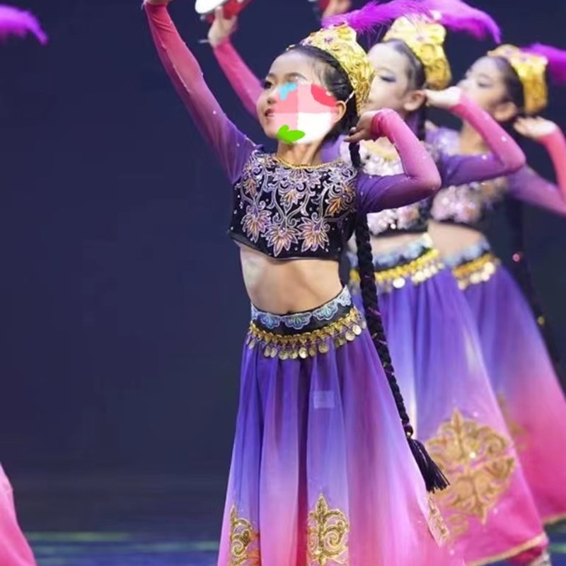 新款新疆舞蹈服维族大摆裙民族风舞台演出服儿童表演服女童舞蹈