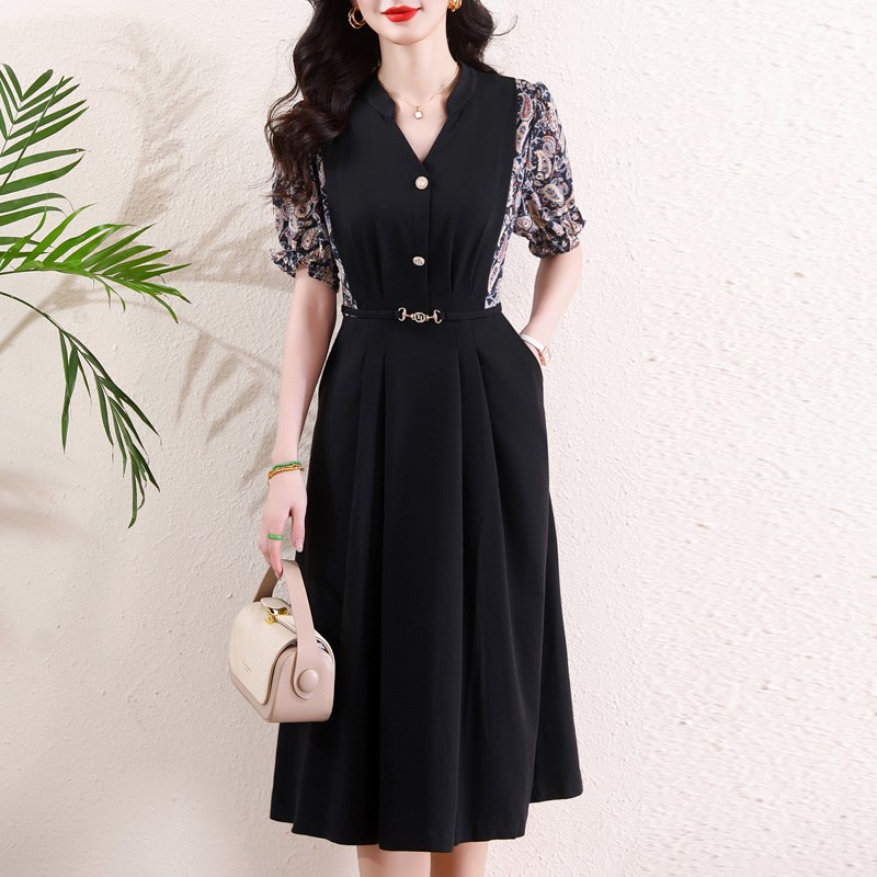 洋气夏装连衣裙新款法式碎花大码女装妈妈中长裙胖mm气质针织裙子