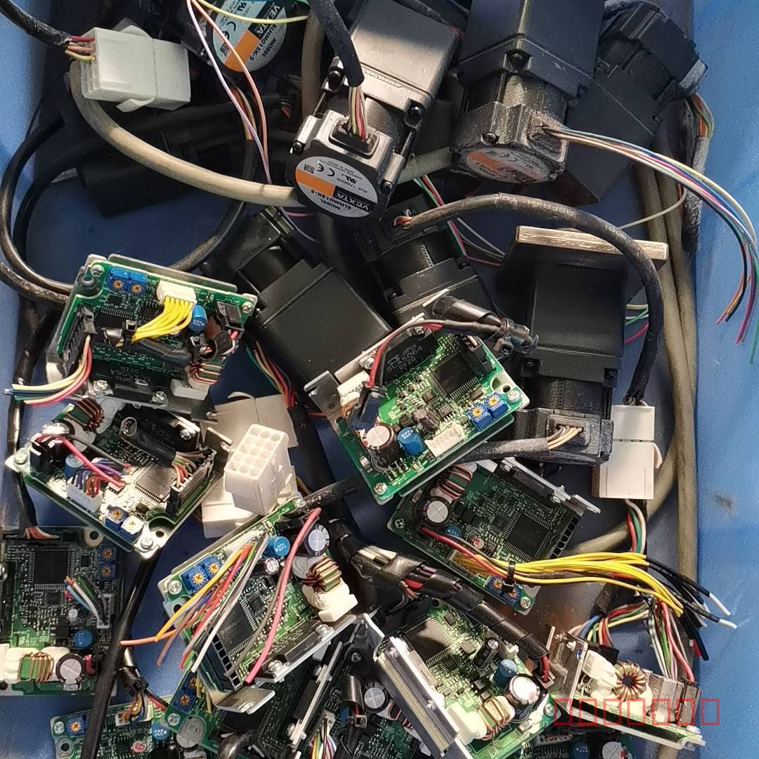 议价步进电机BLHM015K-5驱动器BLHD15K（4套）维修