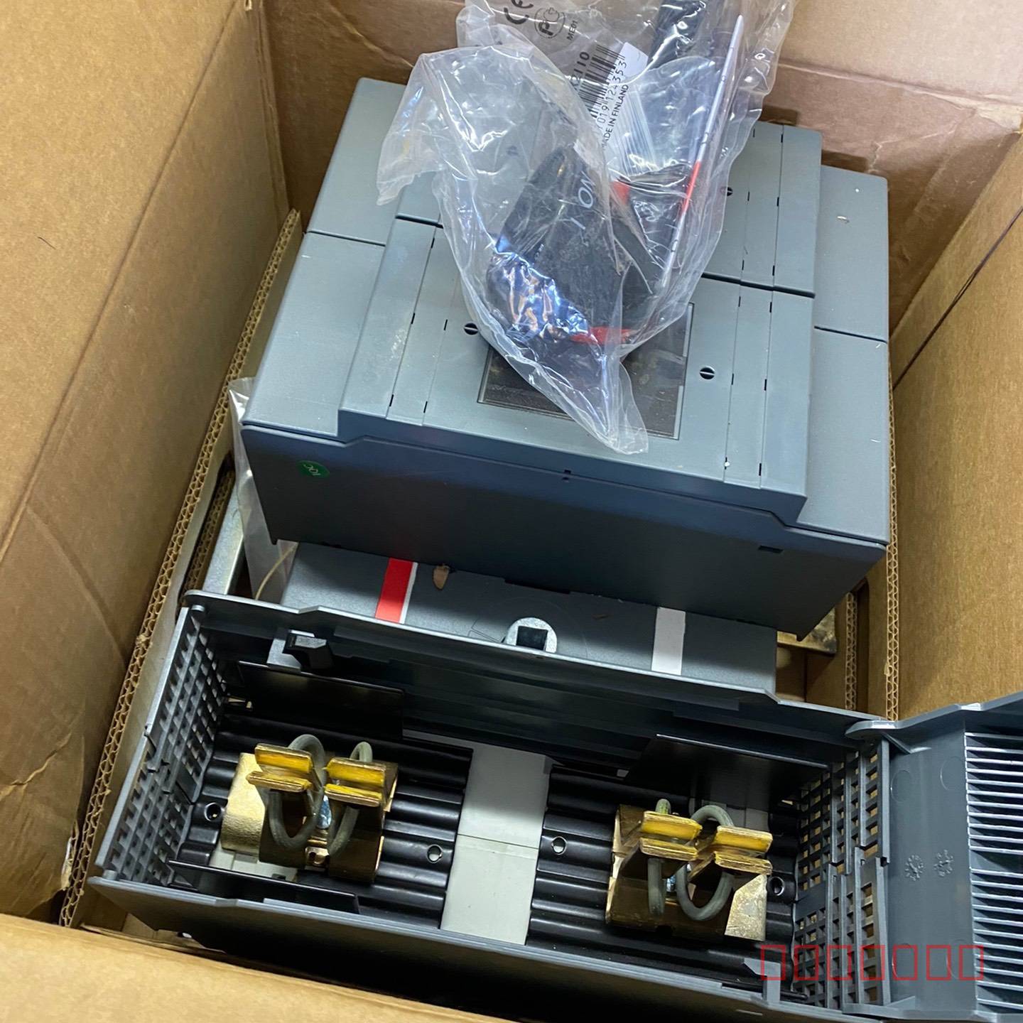 议价ABB 隔离开关 OS630D12P   1SCA02282维修