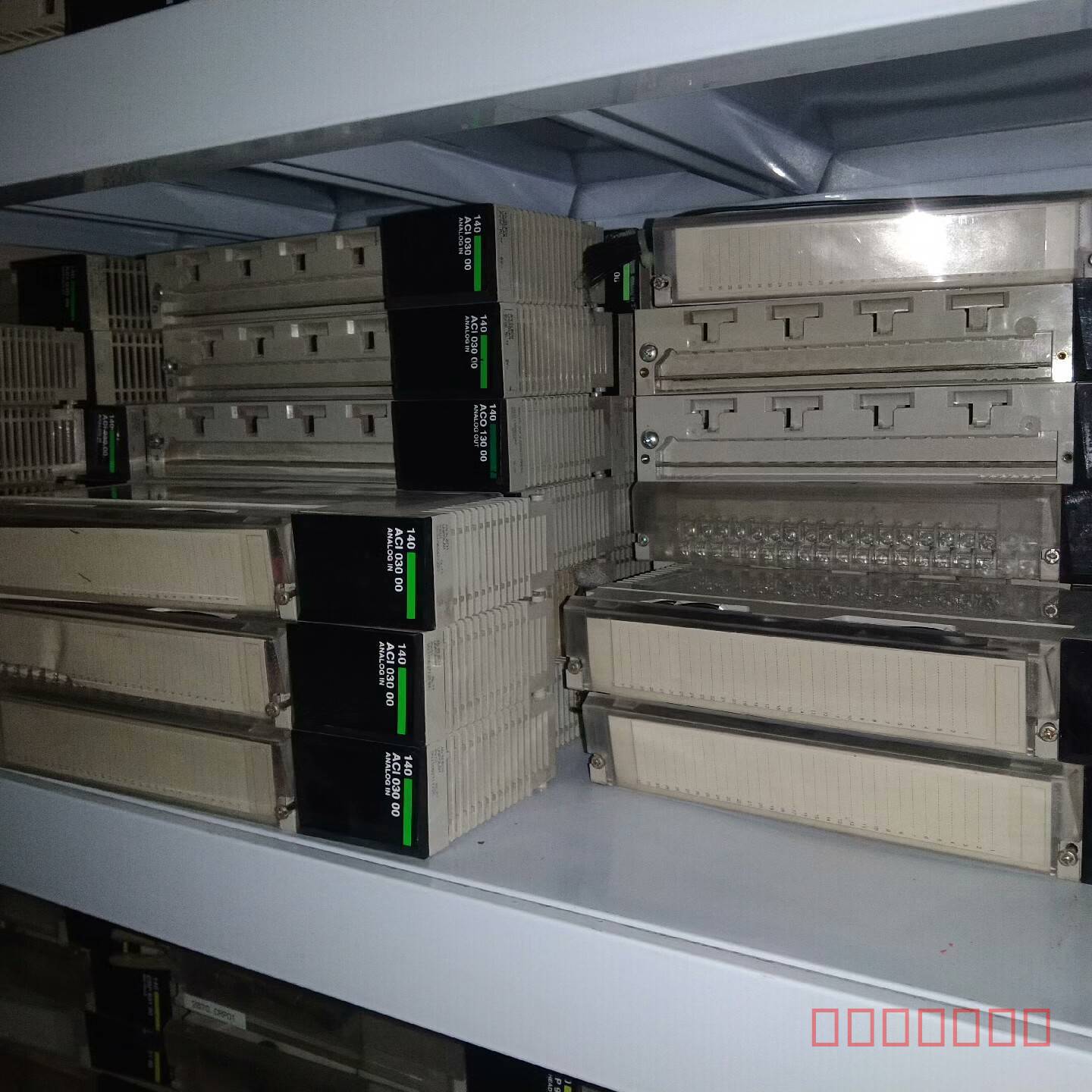 议价施耐德模块 140ACI03000 140ACI04000维修