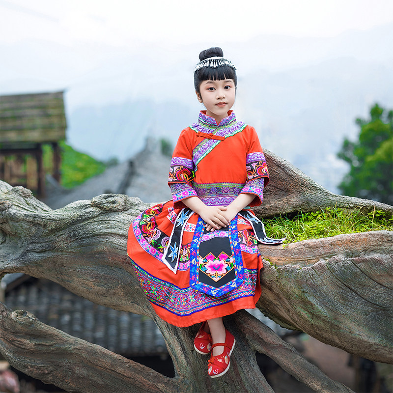 儿童壮族演出服少数民族广西壮族三月三男女童舞蹈表演服壮族服装