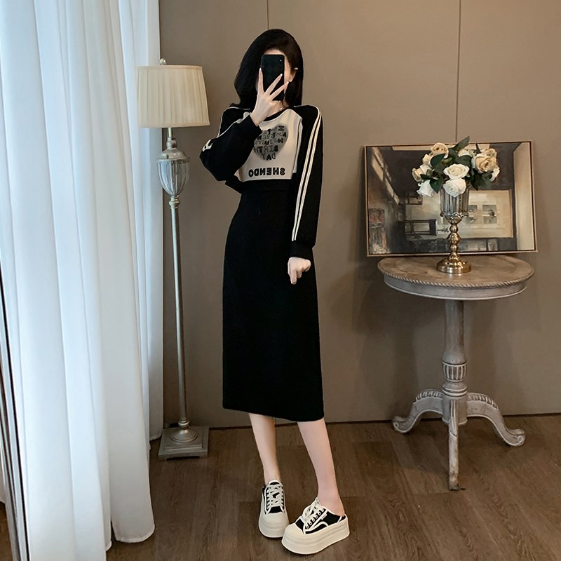 2024秋冬装新款长袖q假两件休闲卫衣女时尚气质宽松显瘦中长连衣