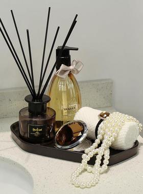 洗手台摆件托盘样板间道具毛巾仿珍珠项链样板房卫生间香薰装饰品