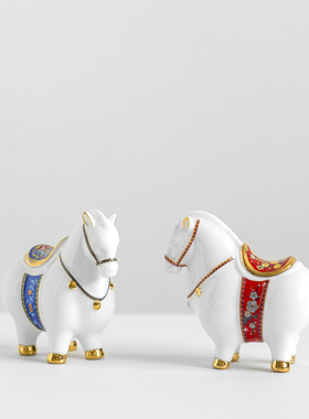 一笑间陶瓷摆件《喜 财驾临》家居饰品马工艺品客厅装饰结婚礼物