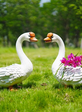 卡通摆件天鹅花盆景观假的塑料庭院白灰鹅鸭花缸别墅阳台装饰摆设