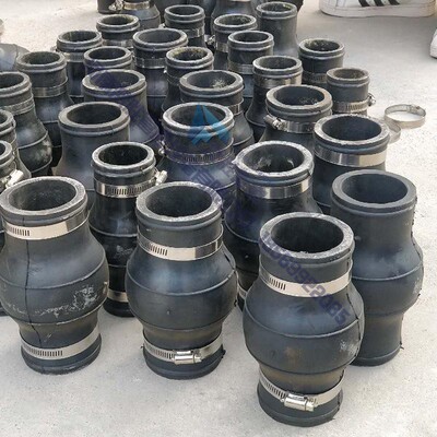 卡箍式橡胶软接头304不锈钢橡胶快速接头管道柔性减震器dn150 100