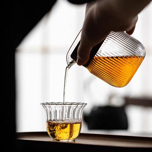 高硼硅玻璃多种款式公道杯家用功夫茶具分茶杯茶海分茶器公道杯