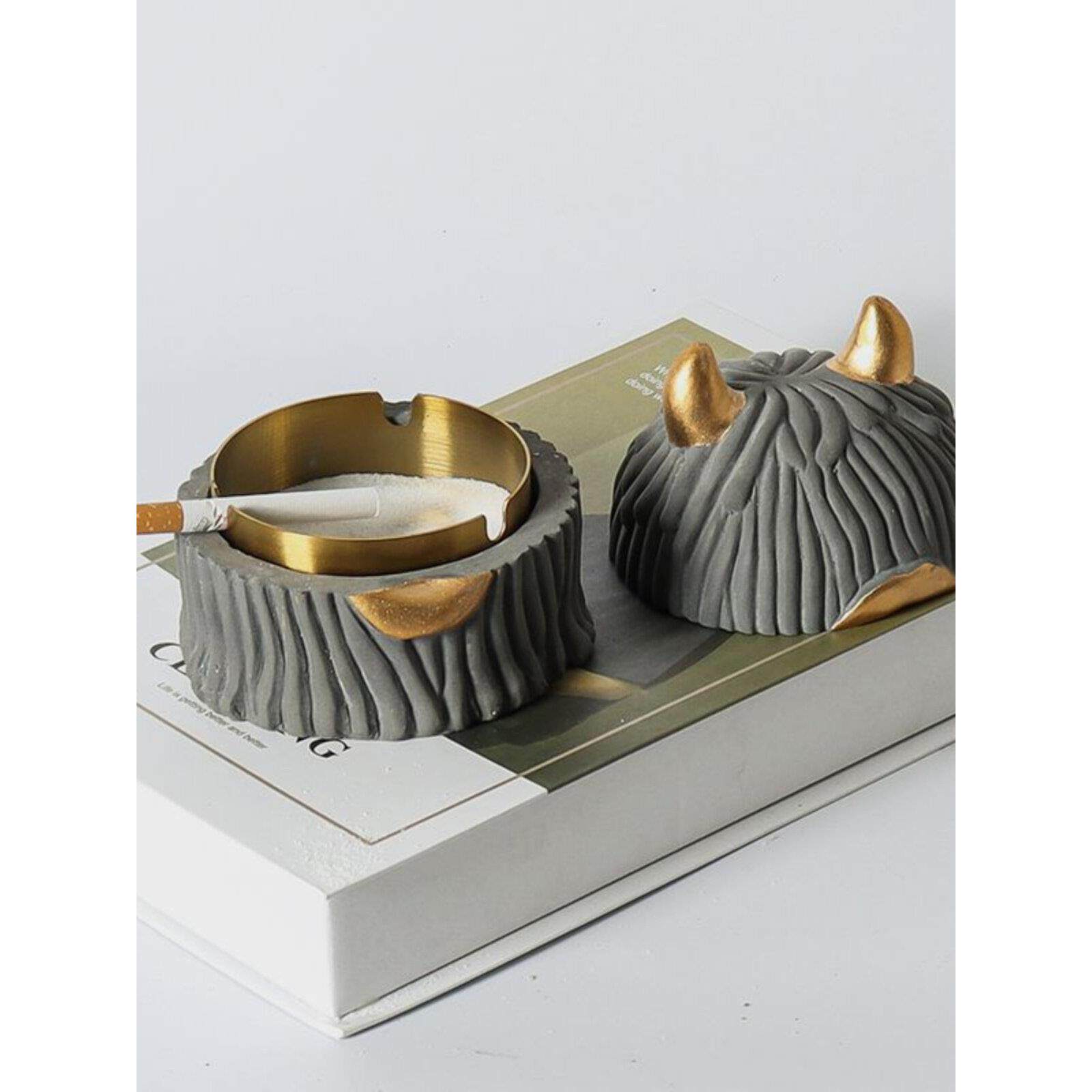 轻奢烟灰缸带盖简约时尚个性创意防飞灰办公咖啡厅桌面装饰烟具