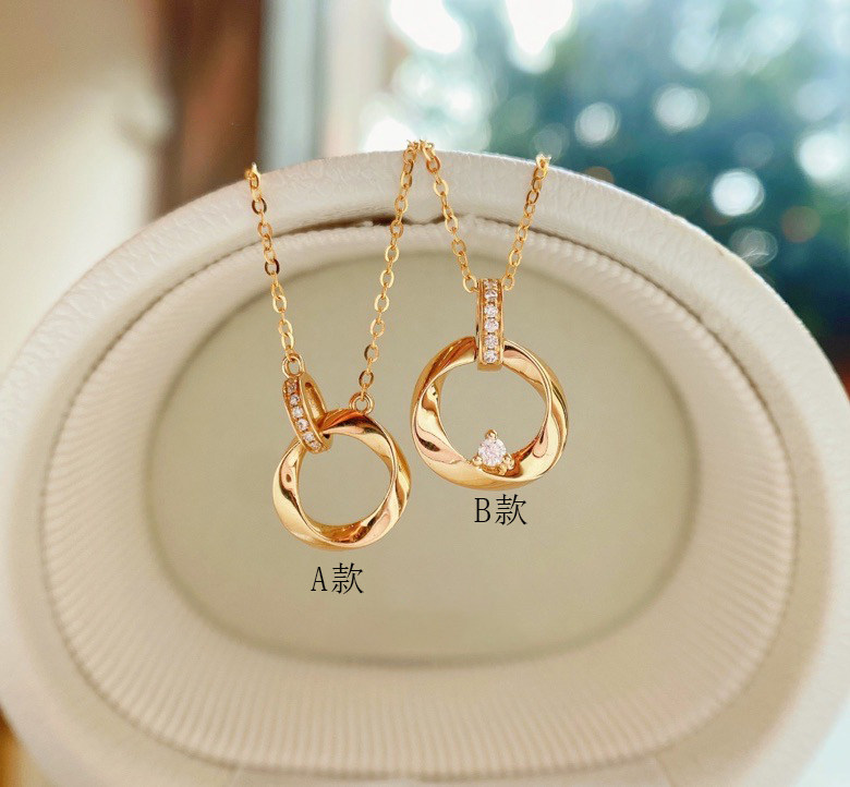 群镶莫比乌斯环钻石吊坠女款项链