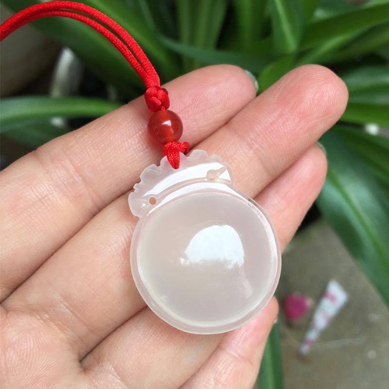 天然玉髓护心镜吊坠文艺范冰玛瑙如意福袋挂件佑平安玉佩项链