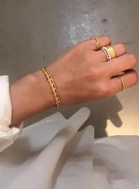 日本代购 Flavour独特蕾丝设计 小众设计师风格 天平手镯290