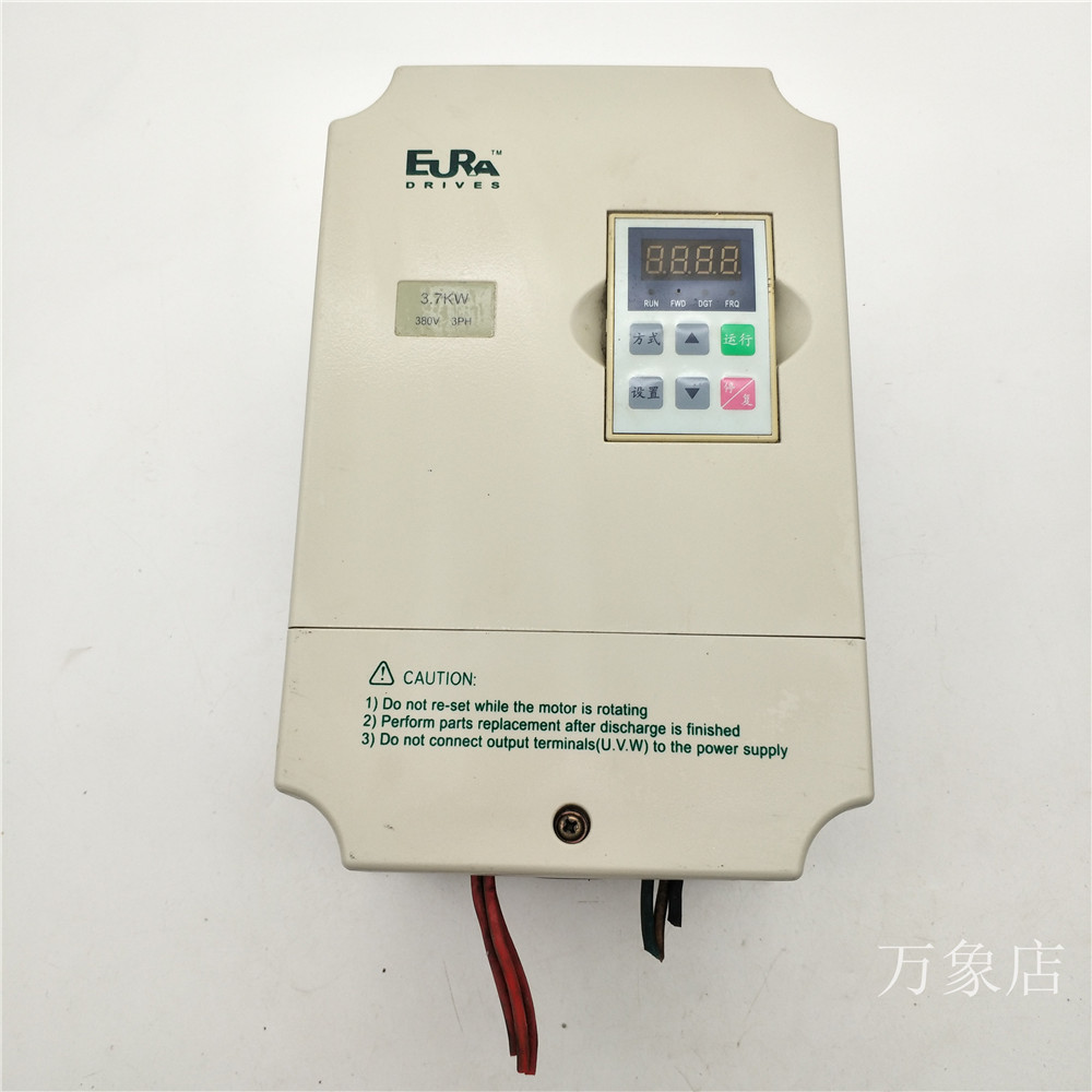 变频器 F1000-G0037T3B 3.7KW 380V实物拍摄