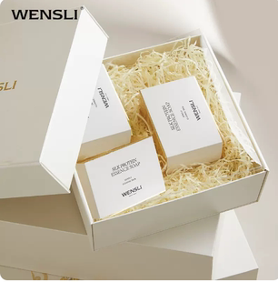 万事利新品精致生活套装礼盒 蚕丝皂 蚕丝清洗剂 面膜 丝巾