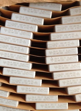 BFC233623334  薄膜电容器 310v0.33uF 20% Vishay MKP3362 X2