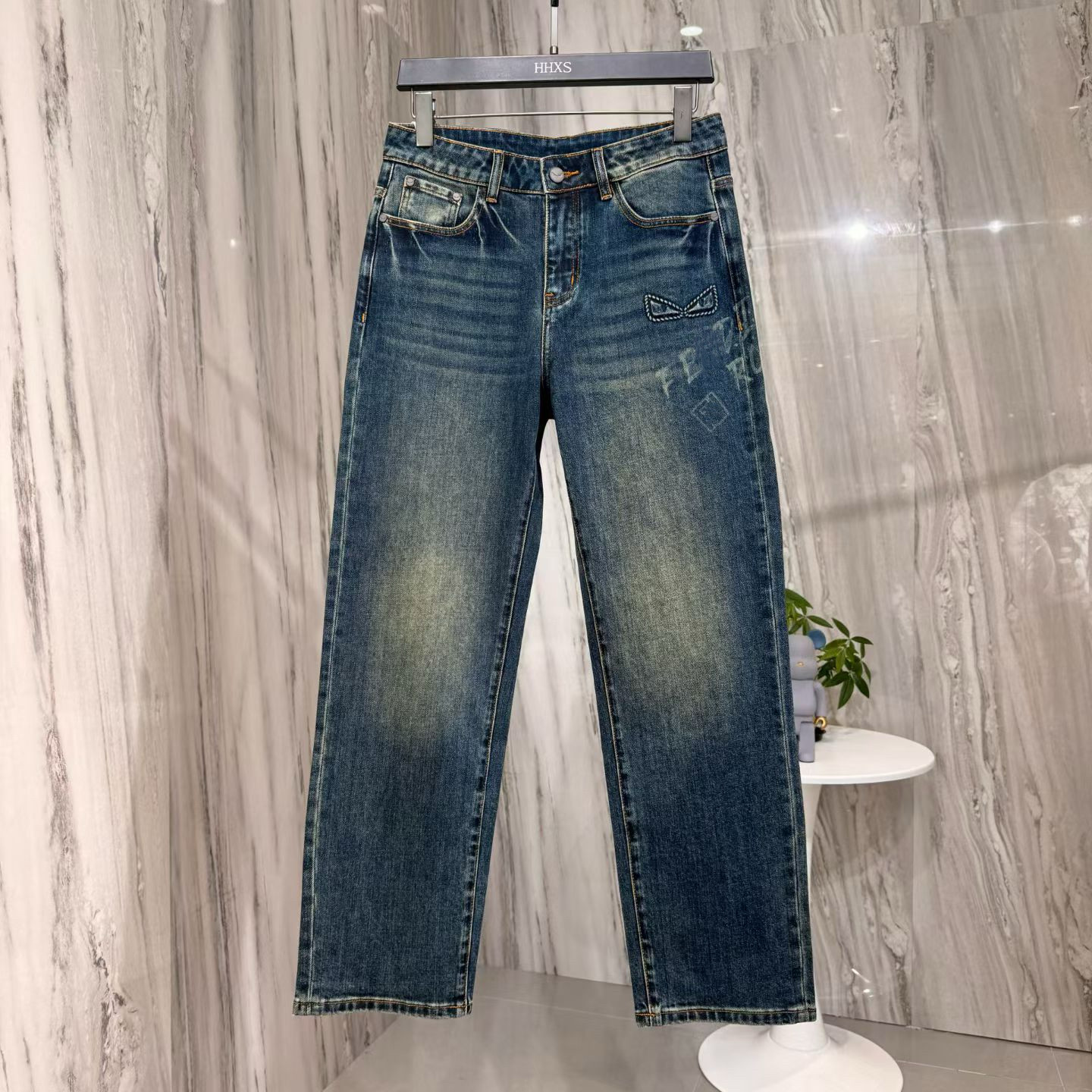 范弟潮牌直筒牛仔裤男2026秋冬季新品欧货高端小怪兽眼睛时尚休闲